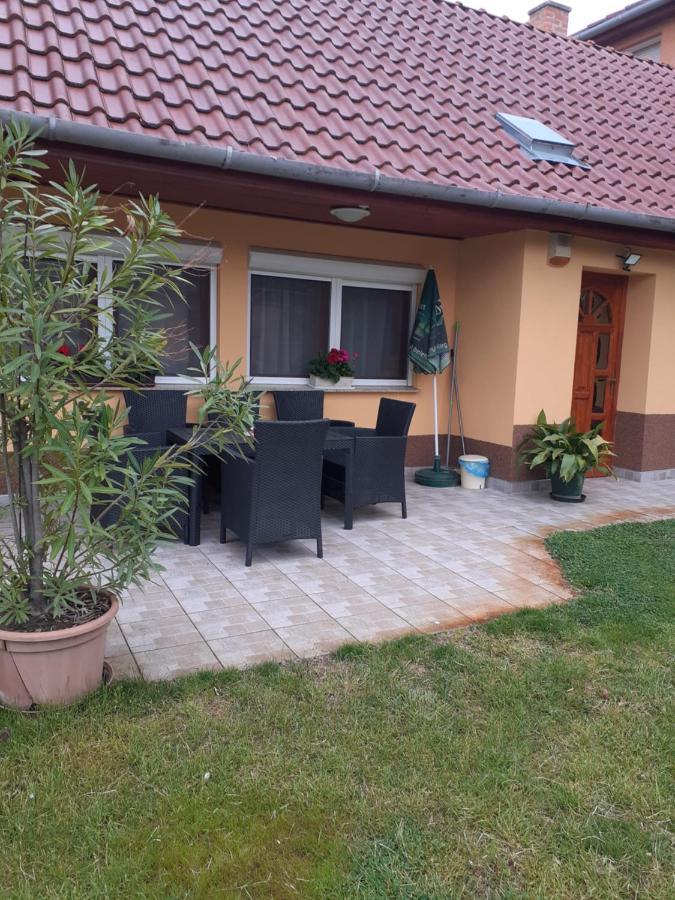 Ferienwohnung Szahara Vendeghaz Kerekegyháza Exterior foto