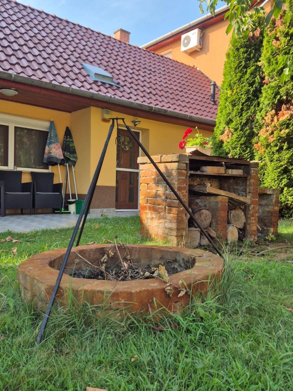 Ferienwohnung Szahara Vendeghaz Kerekegyháza Exterior foto